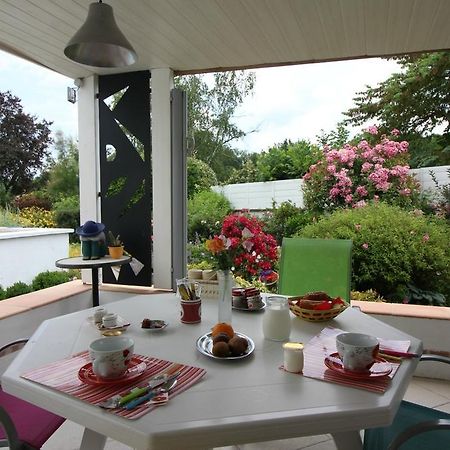 Bed and Breakfast Jardin De Marceau Blasimon Екстер'єр фото